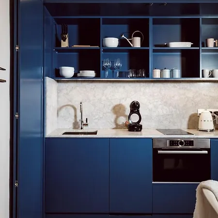21 Frederick Street Apartment *